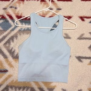 Ebb to street cropped razorback